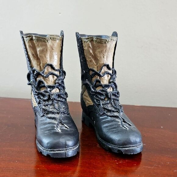 Vintage Ceramic Boots - Picture 1 of 9